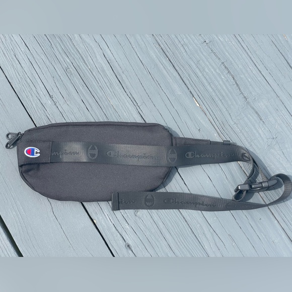 CHAMPION Oversized Fanny Pack Embroidered Crossbody Waist Bag - Picture 3 of 16